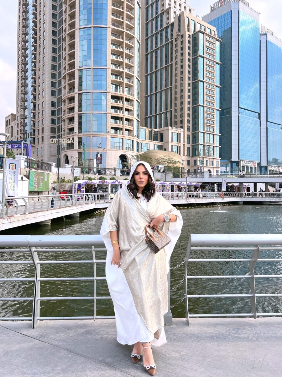 Kimono Gold & White, front view
