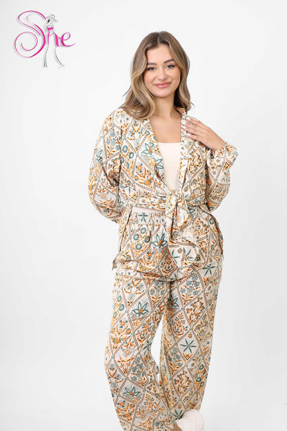 Causal Floral Suit