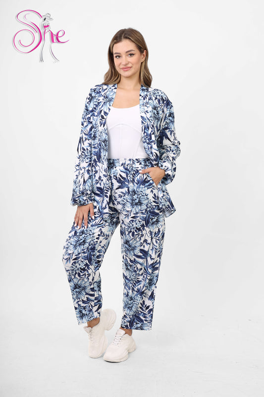 Causal Blue Floral Suit