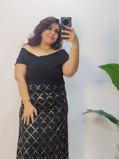Elegant Black Jersey & Satin Maxi Dress