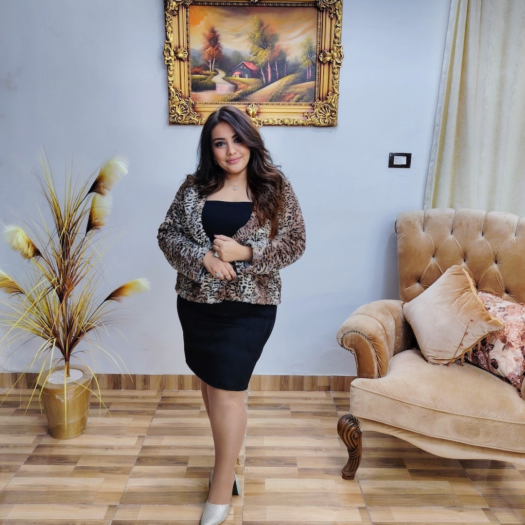 Faux Fur Jacket – Chic Winter Ensemble