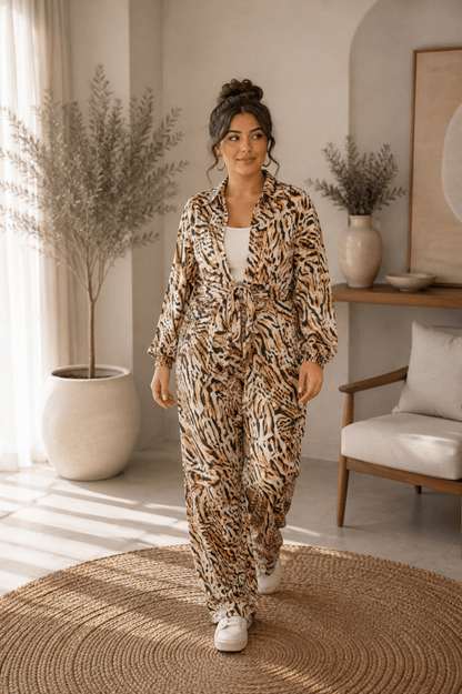 Tiger Print Summer Suit – Sateen Armani, back view